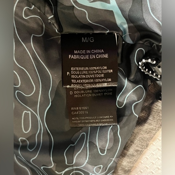 The North Face Women’s Warm Down Gray Puffer Jacket Size Medium - Picture 11 of 16